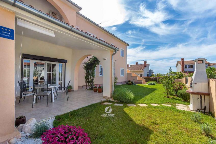 Ferienwohnung mit anspruchsvollem Interieur, schöner Terrasse und Garten - BF-H8MJ6