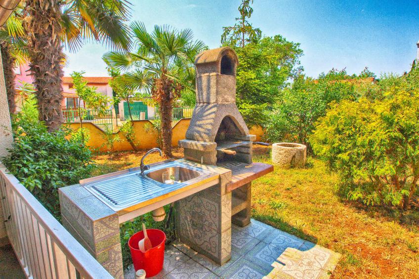 Holiday apartment with garden, washing machine and dishwasher - BF-8KJZ - foto 5