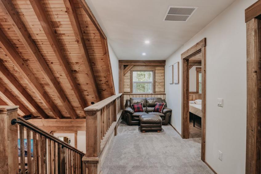 Neues modernes rustikales Haus mit AC, Whirlpool, Haustiere OK - foto 11