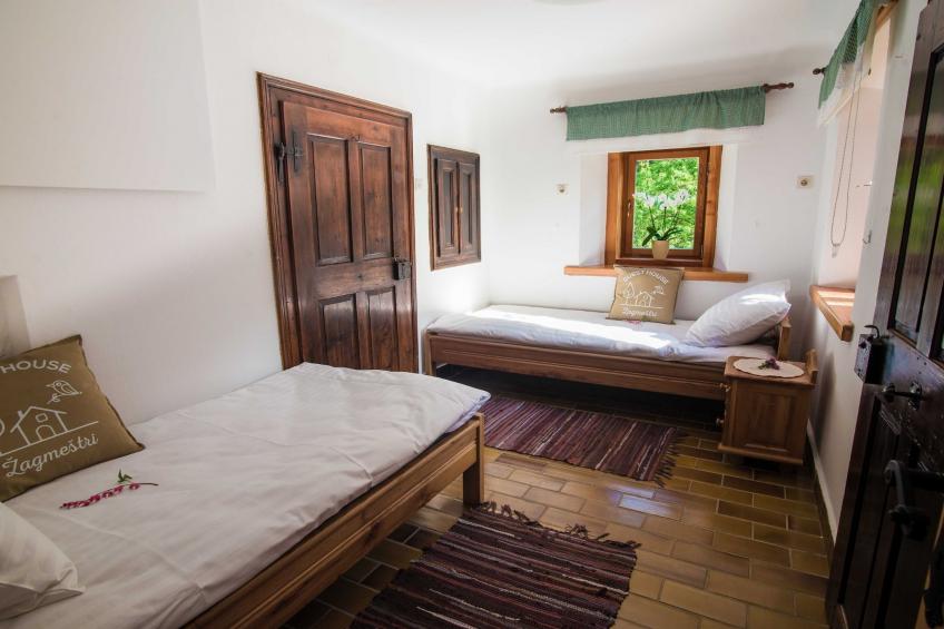 Rustic Authentic Holiday Home with Terrace and Wood Stove - Three Bedroom Holiday Home with Terrace - foto 15