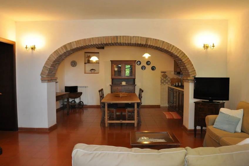 in Acquapendente mit großem Garten