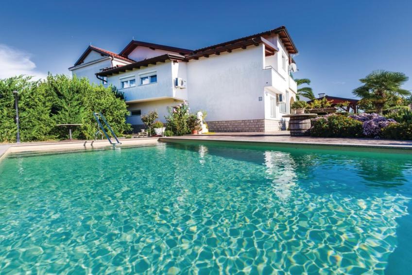 Holiday Home Villa Ksenija - Six Bedroom Holiday Home with Pool - foto 45