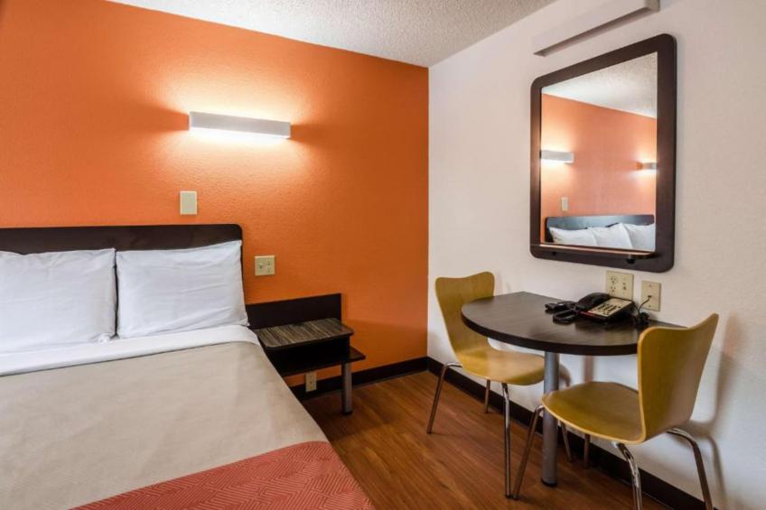 1 KING BED  NON-SMOKING KITCHEN - foto 15