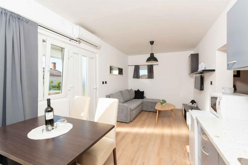 Holiday apartment with community pool - BF-MHFWZ - foto 13