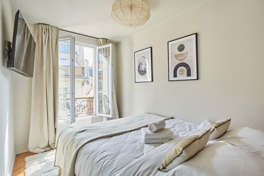 ALBERT THOMAS 10 - foto 10