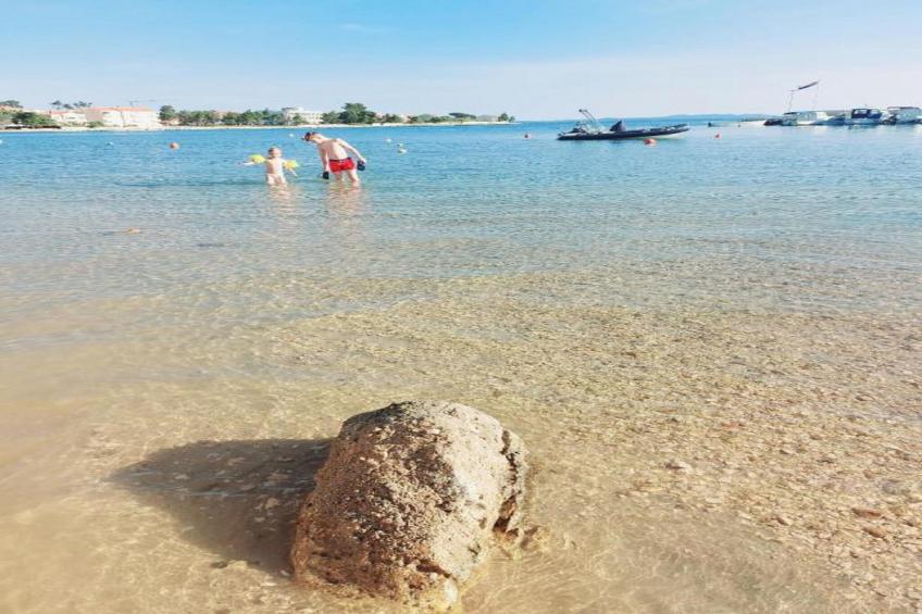 SAK Mobile Home Privlaka - Two Bedroom Mobile Home with Terrace and Sea View - foto 8