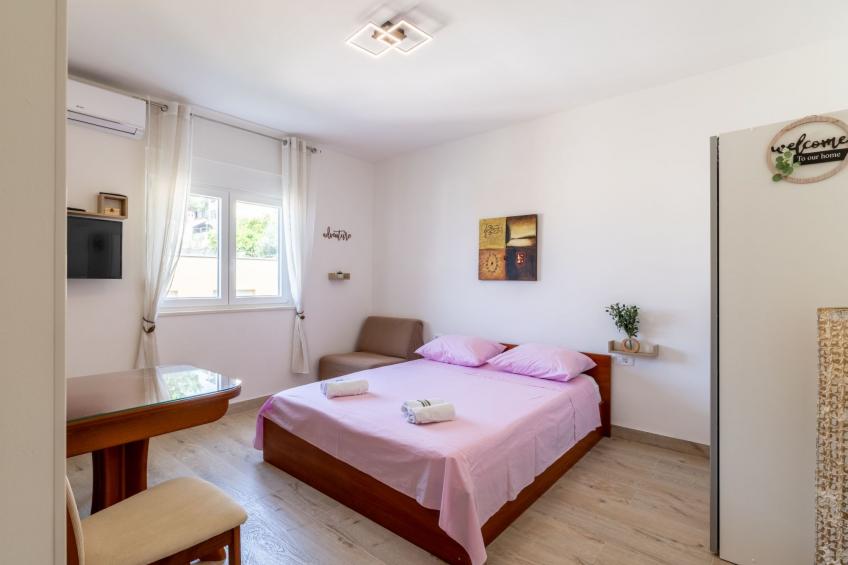 Apartmani  STANIĆ - apt. A2 "Olive tree" - foto 2