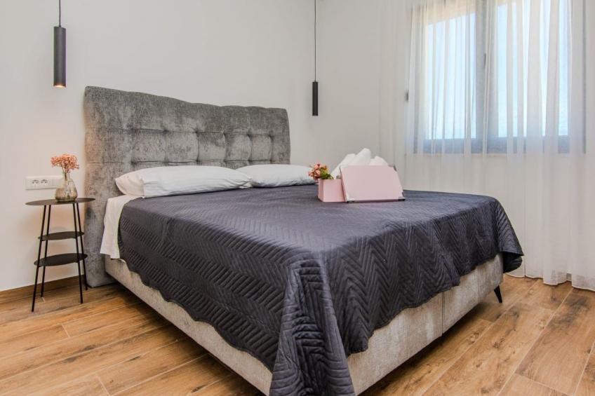 Neues modernes Poolhaus in Privlaka - foto 22