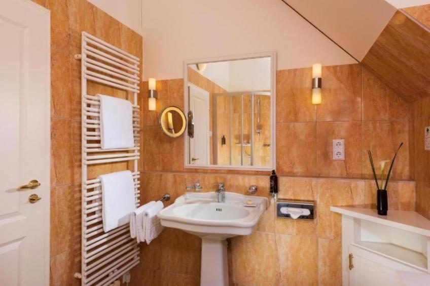 Apartment with Balcony - foto 11