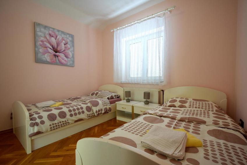 Holiday apartment with two bedrooms - BF-KGJRP - foto 18