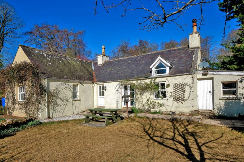 Corrennie School Cottage