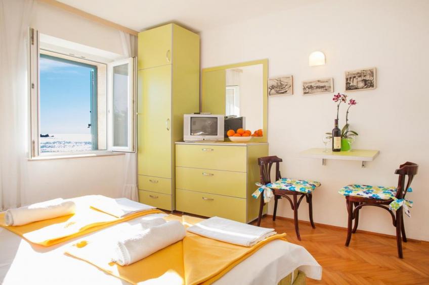 Comfortable Stay with Sea View in Petrovac - Standard Studio with Shared Balcony 1 - foto 4