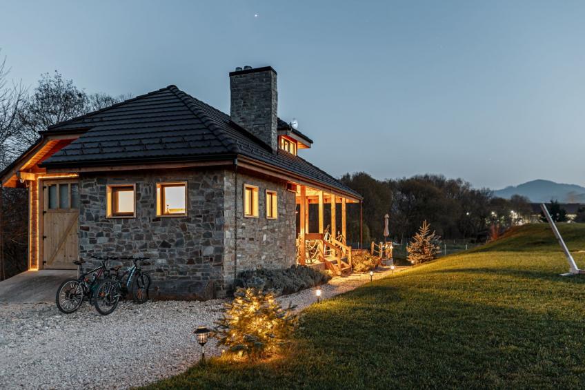 Kleines Haus mit Werkstatt - foto 32