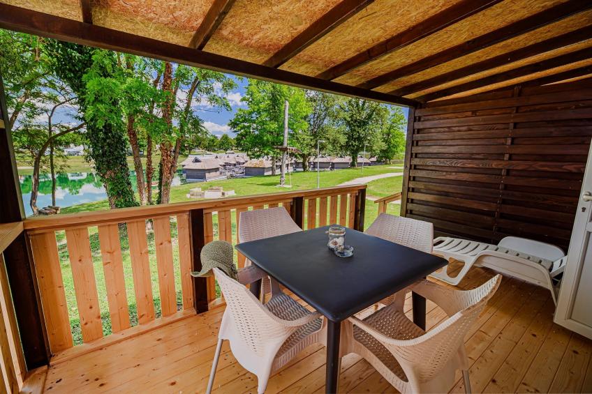 Waterside Retreat Mobile Homes with Thermal Riviera Tickets - One Bedroom Mobile Home with Lake View (owner 4) - foto 16