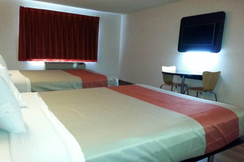 2 Queen Beds  Non-Smoking - foto 15