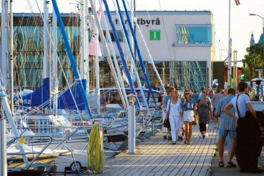 Holzhaus mit Terrasse, direkt an einer Bucht - foto 37