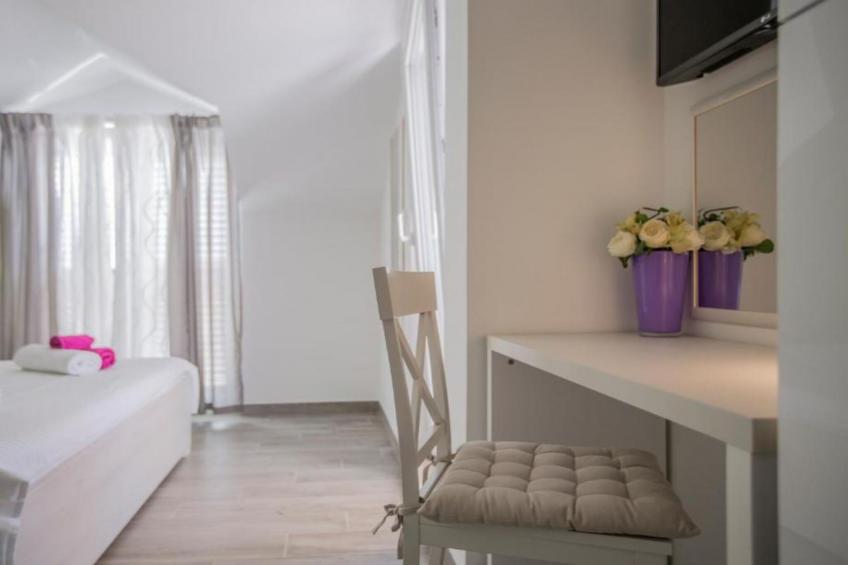 Adriatic Pearl - FourBedroom Villa with heated pool - foto 49