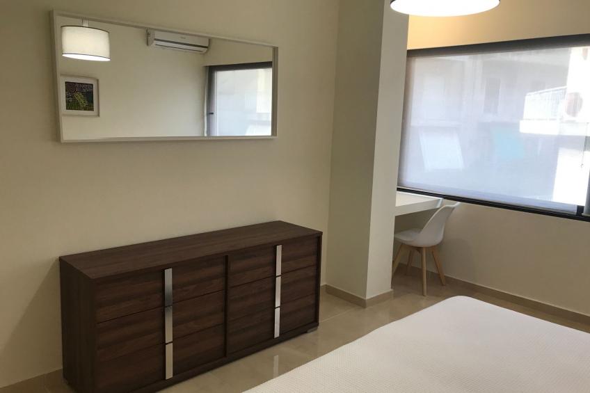 Stilvolle 2 Schlafzimmer, nur wenige Schritte von Fokionos Negri - foto 12