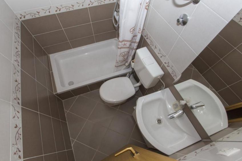 Triple Room with Private Balcony (A3) - foto 13