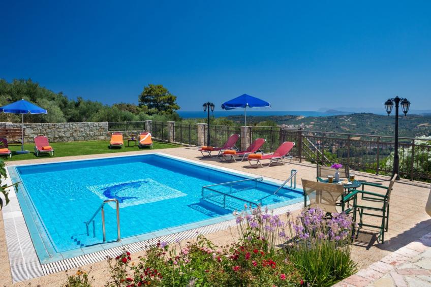 Familienvilla mit privatem Pool und Kinderbereich - foto 23