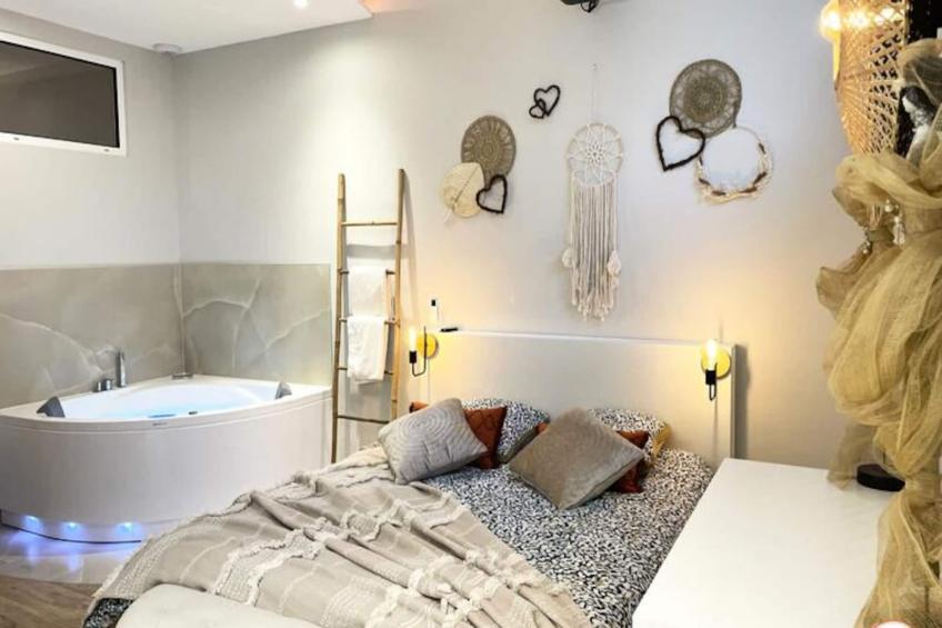 The Pearl - Jacuzzi - Cinéma - Patio - Parking - foto 17