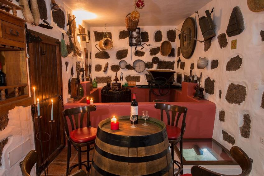 Exklusives Landhaus mit Garten und überdachter Terrasse sowie schöner Aussicht - foto 10