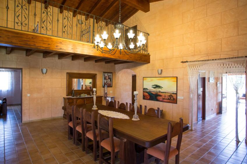 Finca mit Tennisplatz und Schwimmbad - foto 23