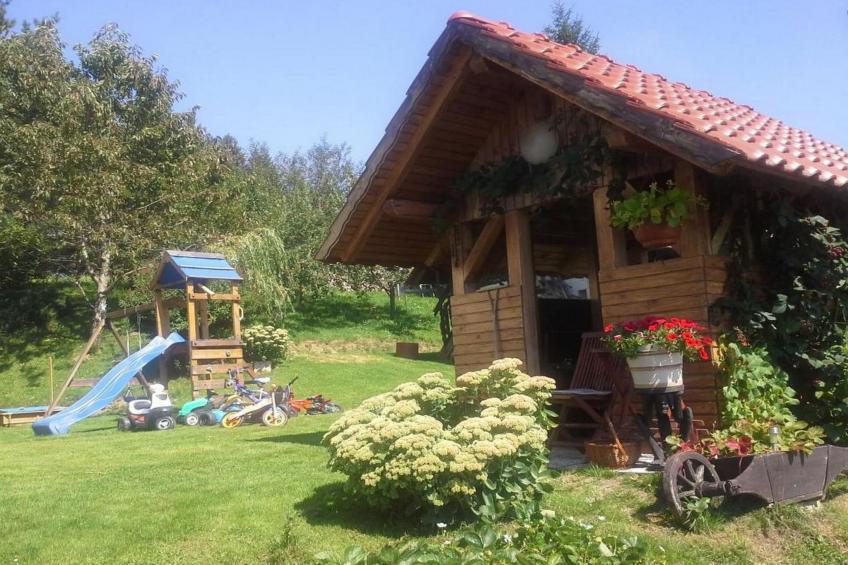 Comfortable Zreče Apartment with Playground and Private Parking, Ideal for Families - One Bedroom Apartment - foto 14