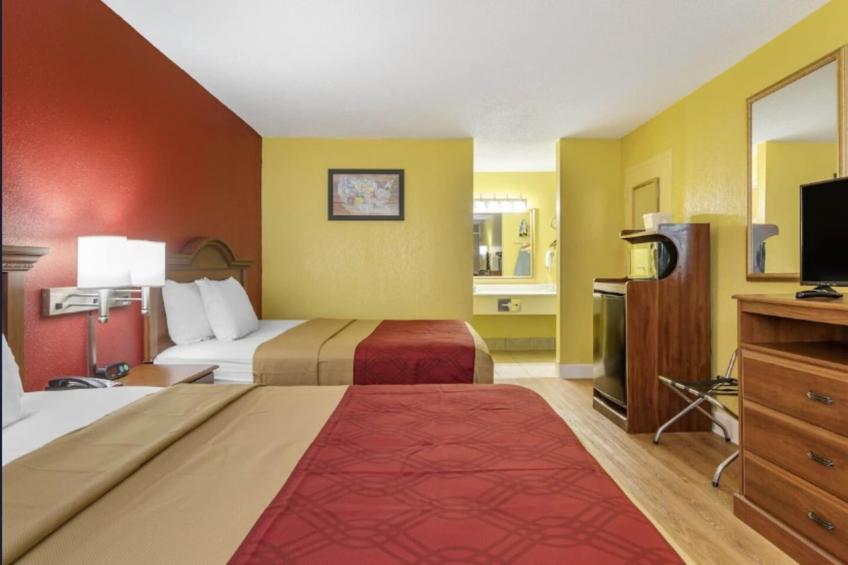2 Queen Beds Non-Smoking - foto 8