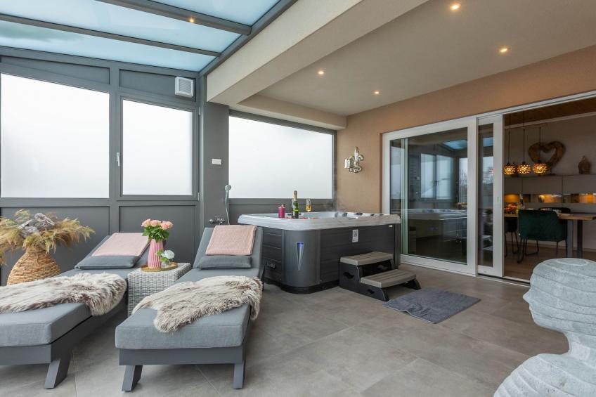 Elegante Ferienwohnung in Hollnich mit Garten