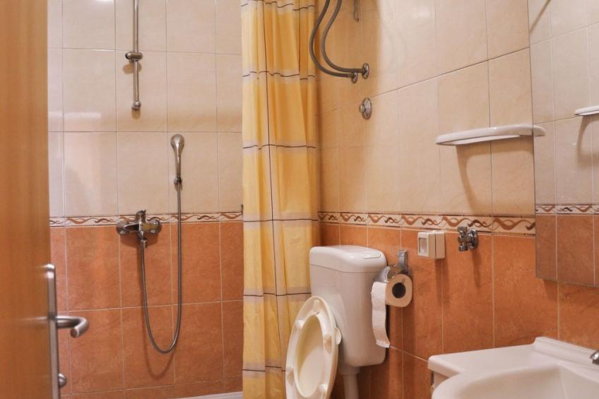 Modern eingerichtete Ferienwohnung orange - foto 9