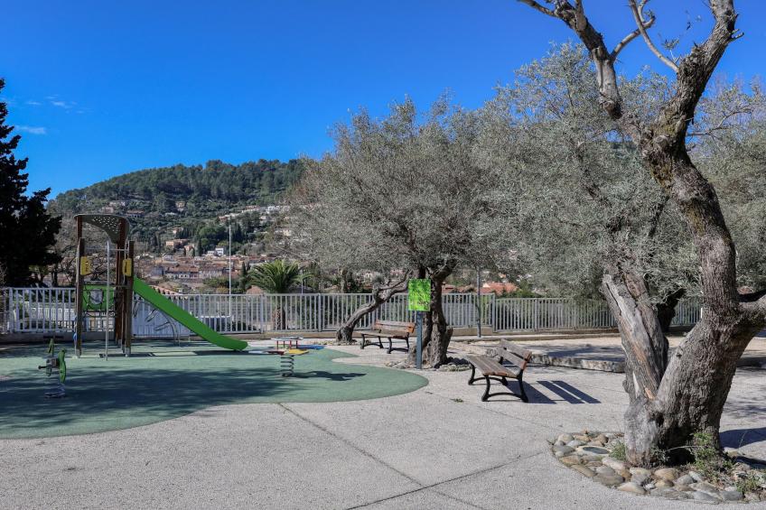 Sun Hols Les Cottages Varois - Chalet 5 personnes climatisé - foto 15
