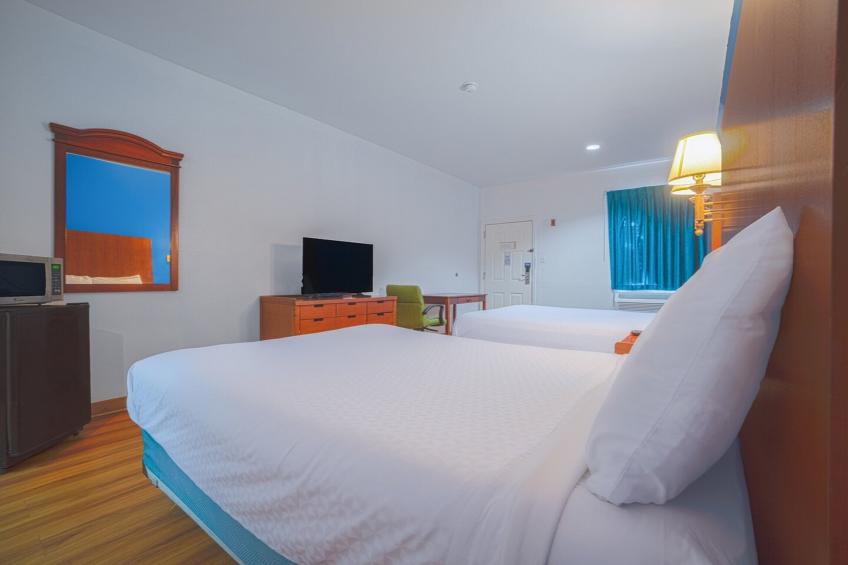 Deluxe Double Queen Beds Non-Smoking - foto 12