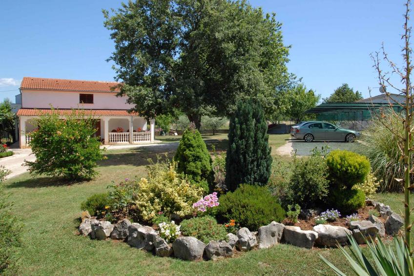 Holiday apartment 500 m from the Adriatic Sea - BF-XR9D