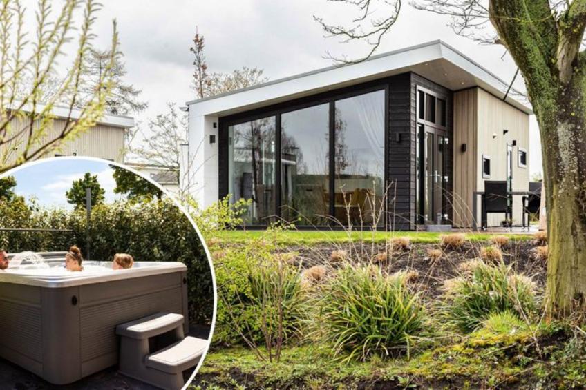 Nature lodge 4 people wellness spa