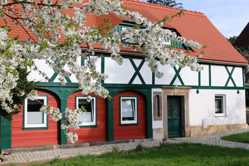 Appartement mit Garten, Grill und Terrasse