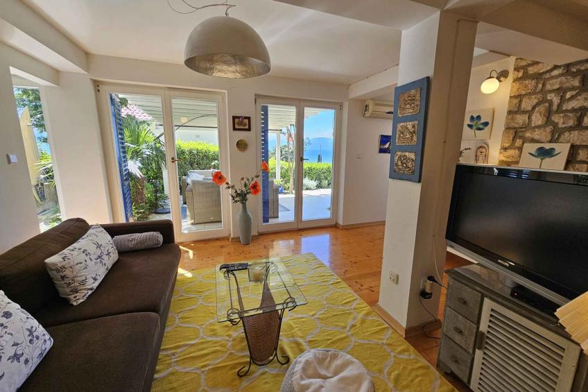 Holiday apartment with beautiful terrace and sea view - BF-CBZTX - foto 12