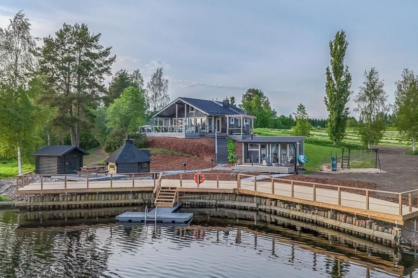 Aurinkopaikka - foto 2