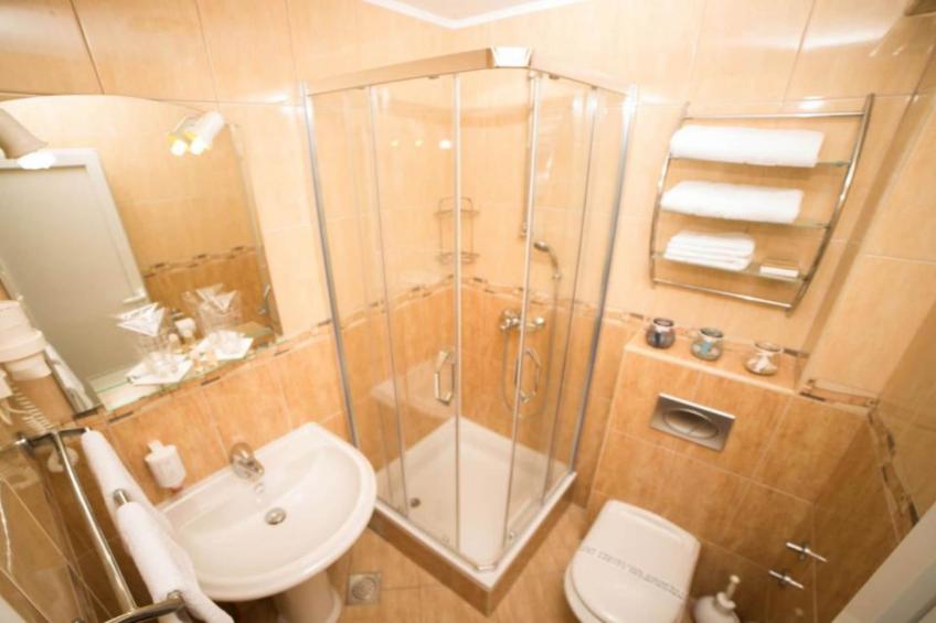 Fiammanti Hotel Montenegro-Triple Room with Balcony and Sea View 1 - foto 12