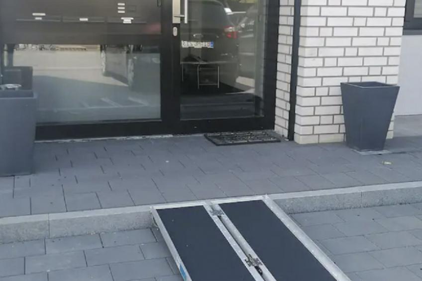 Helle Familienfreundliche Barrierefreie Wohnung - foto 25