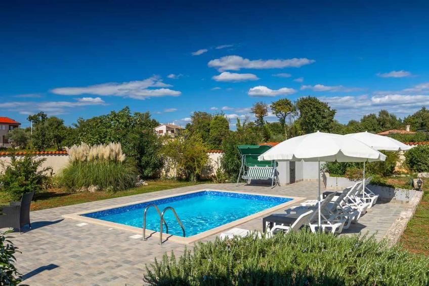 Vakantiehuis met zwembad - BF-F7M2B - foto 16
