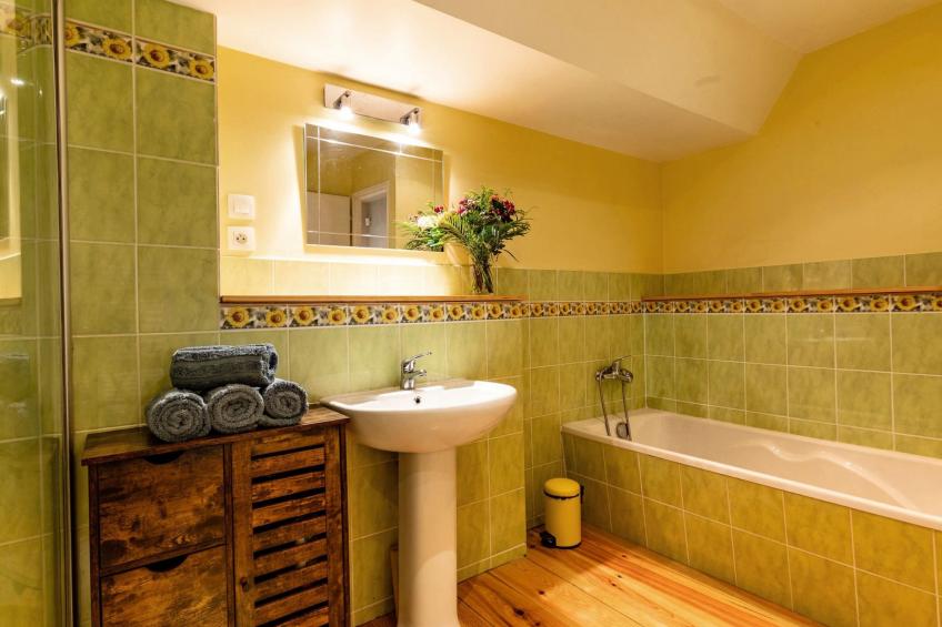 Haus Kalia. Swimmingpool, Sommerküche, Video-Lounge und Fitnessraum - foto 31