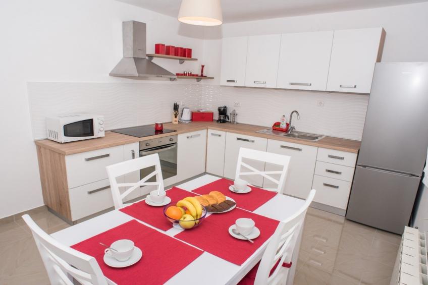 Chic Apartment Tribalj with Private Balcony - One Bedroom Apartment - foto 6