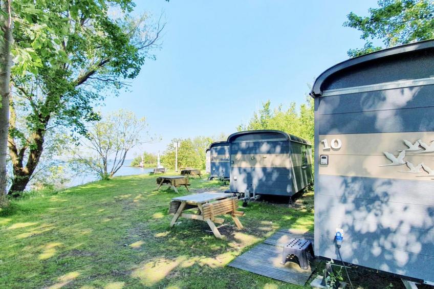 Tiny Wagon two-person (Nr 7-10),by the water - foto 11
