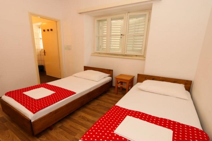 Apartments Trojanović - Three Bedroom Apartment  with Sea View and Balcony - foto 7