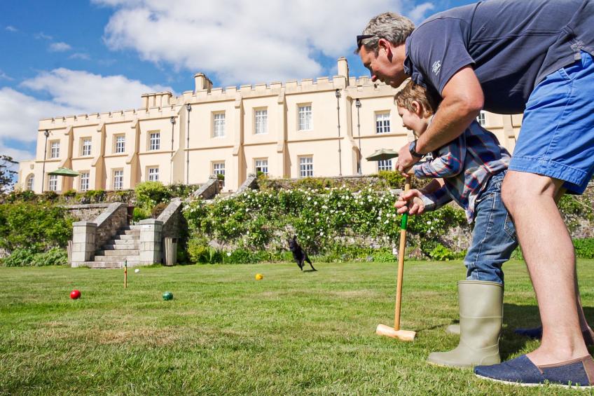 Historic Castle on River Tamar - foto 8