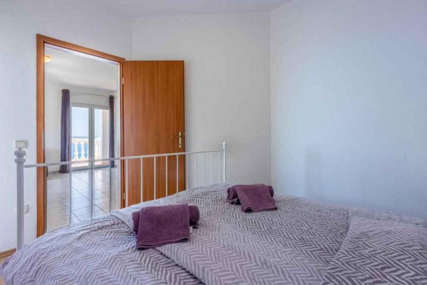 Ferienwohnung mit Balkon und Meerblick - BF-YWR88 - foto 12