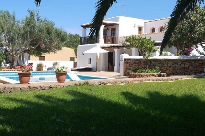 Renoviertes Ferienhaus in Sant Carles De Peralta mit Eigenem Pool - foto 15