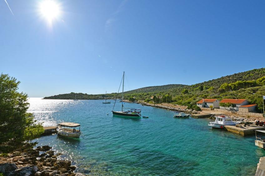 Steinhaus am Meer mit überdachter Terrasse als p - foto 9