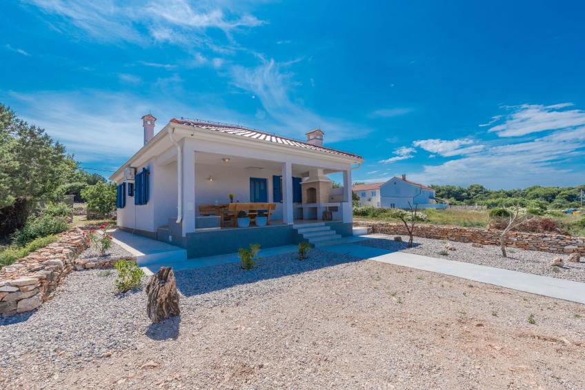 "Ena" mit Blick auf das Wasser - foto 2